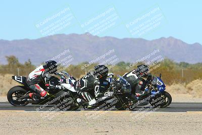 media/Jan-12-2025-CVMA (Sun) [[be1d2b16e3]]/Race 2-Supersport Middleweight/